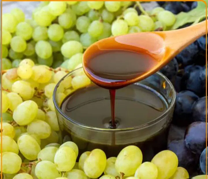 شیره طبیعی انگور بیدانه غلیظ و شفاف